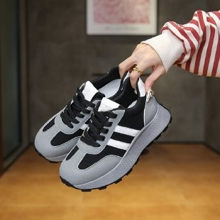 レディース厚底スニーカー