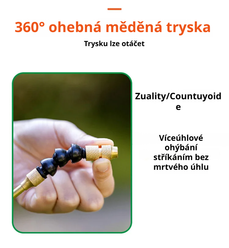 Detailní záběr na postřikovací trysku konvičky