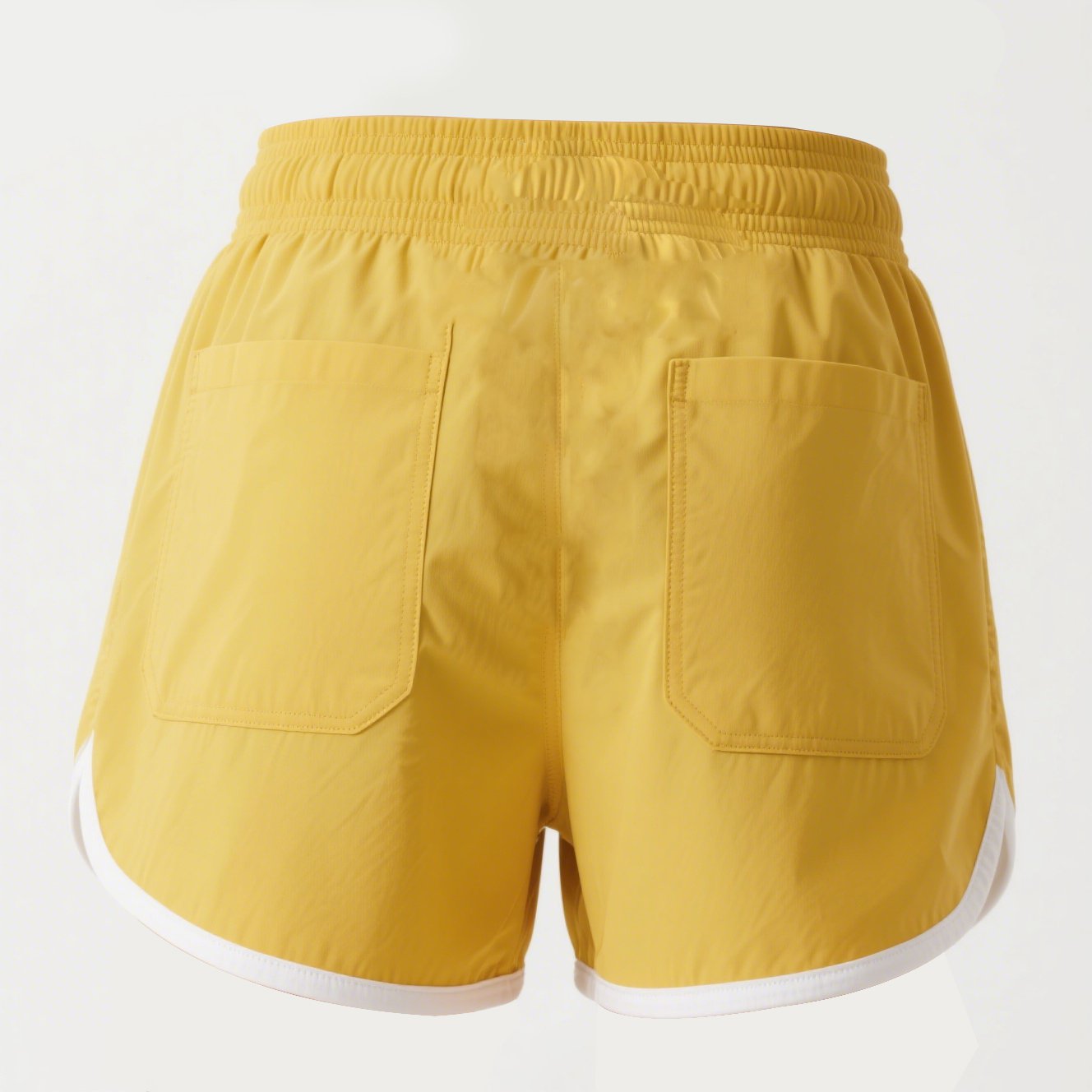 速乾性と通気性に優れたスポーツショーツ