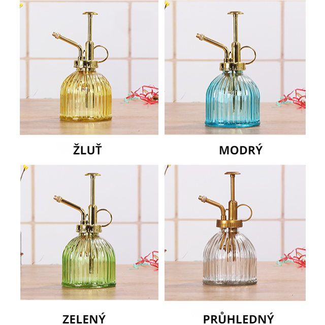 Vintage barevné skleněné konve na zalévání