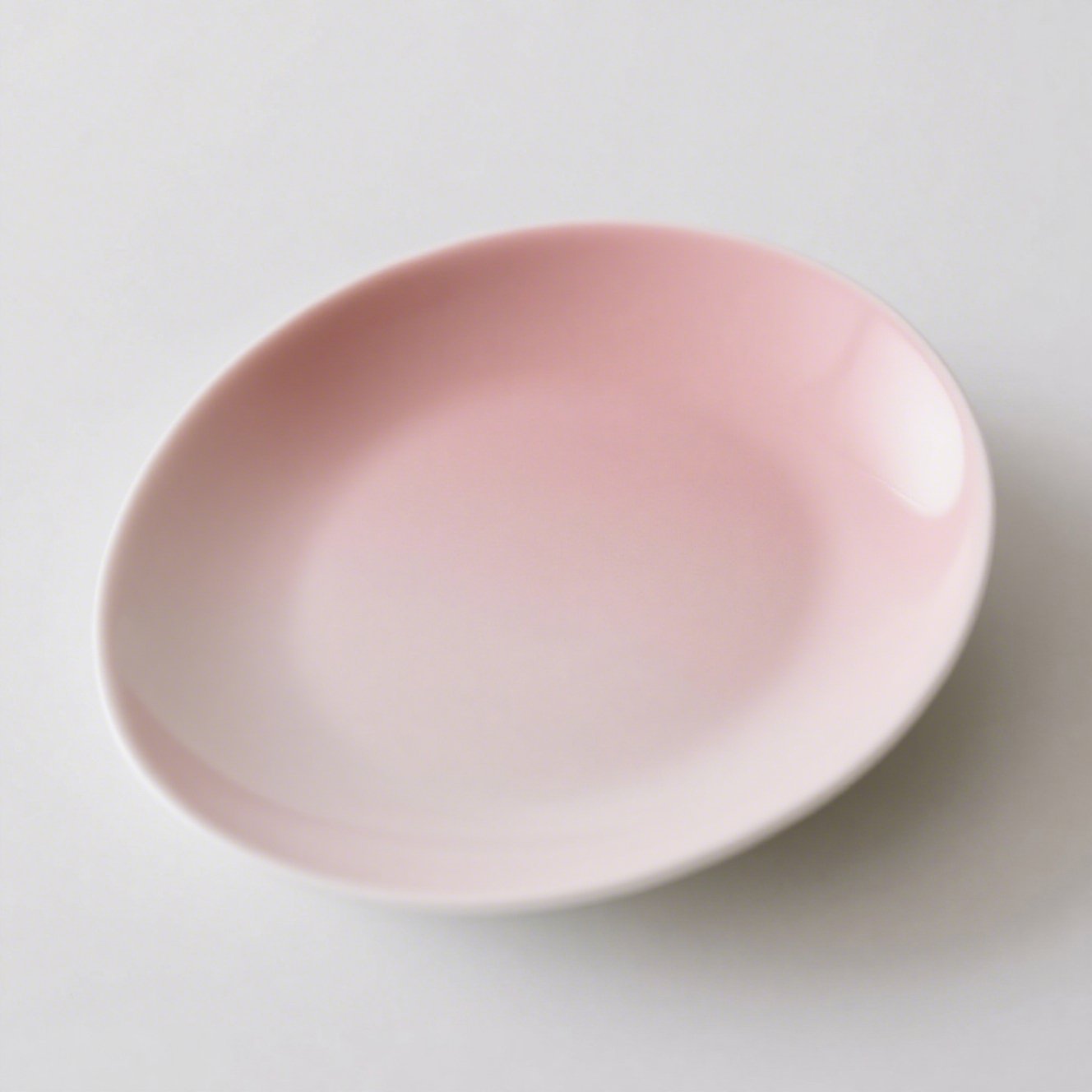 Krémově růžové keramické talíře (6 kusů)