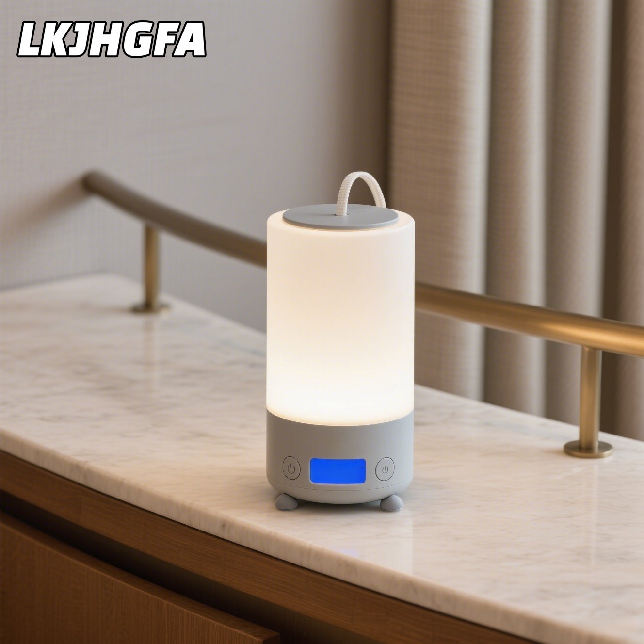 Lámpara de noche suave encendida en dormitorio moderno