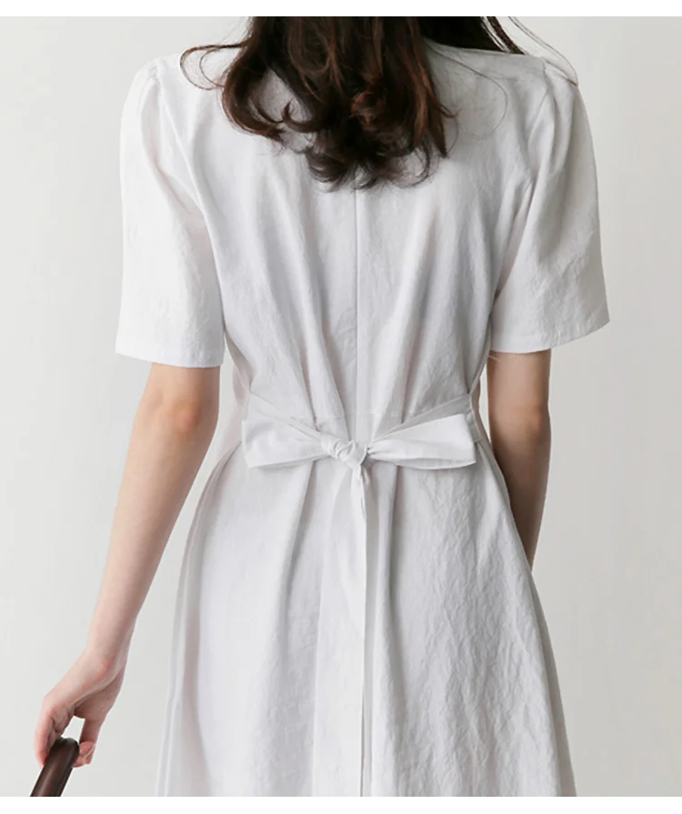 お出かけに最適なワンピースコーデ