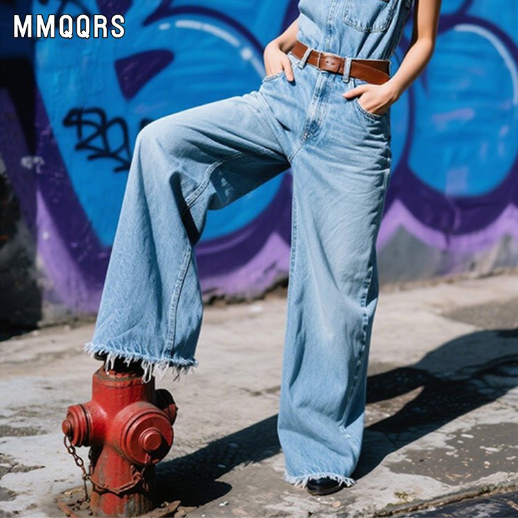 ハイウエストワイドストレートのモップジーンズ