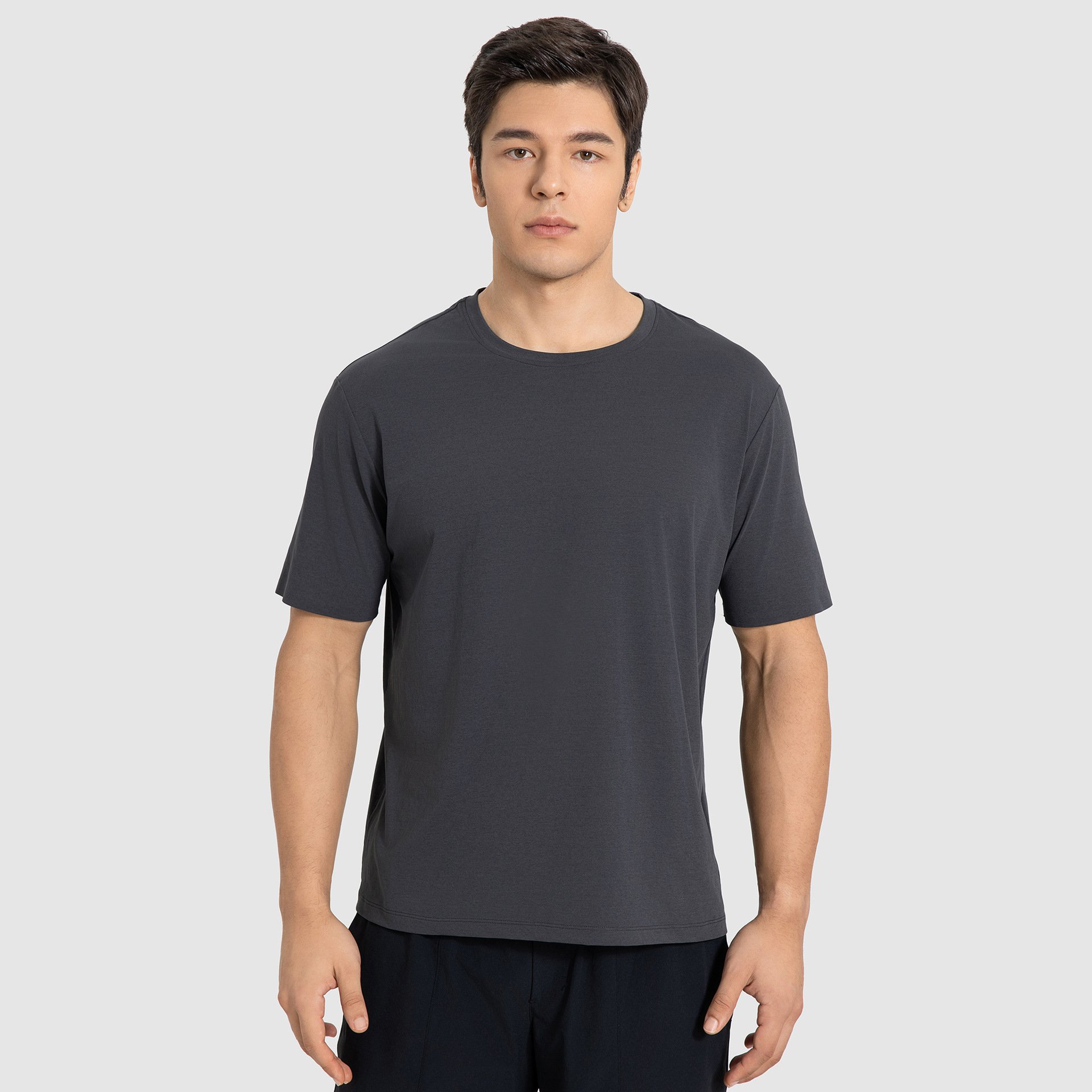 Letní jednobarevné univerzální tričko se spodním dílem