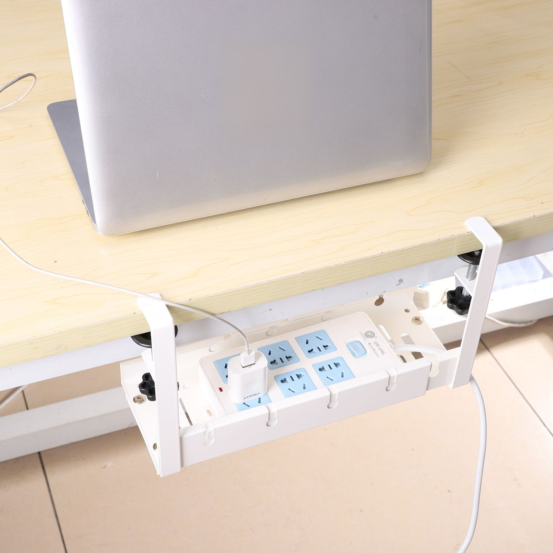 家庭用テーブル下収納フレームの使用例