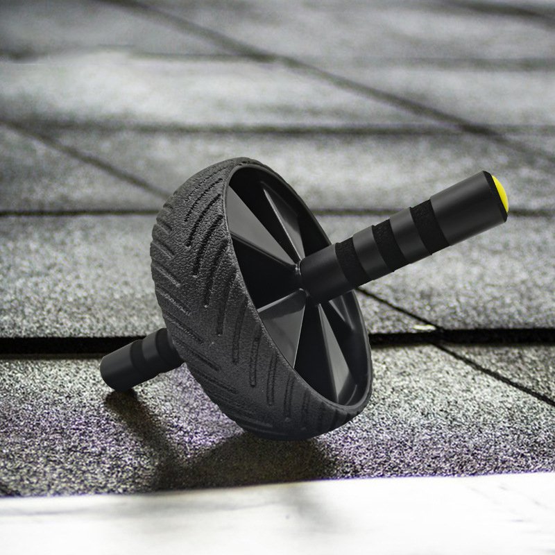 Pomocné zařízení pro břišní kolo pro domácí fitness