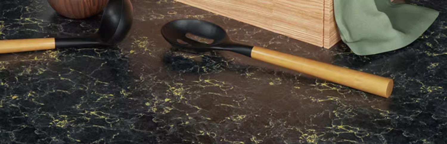 ノンスティック加工のミルクパン内側