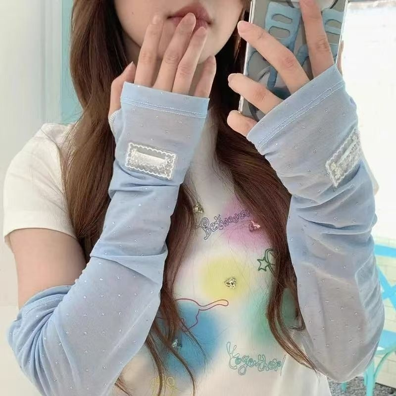 운동 또는 야외활동에 적합한 통기성 소매