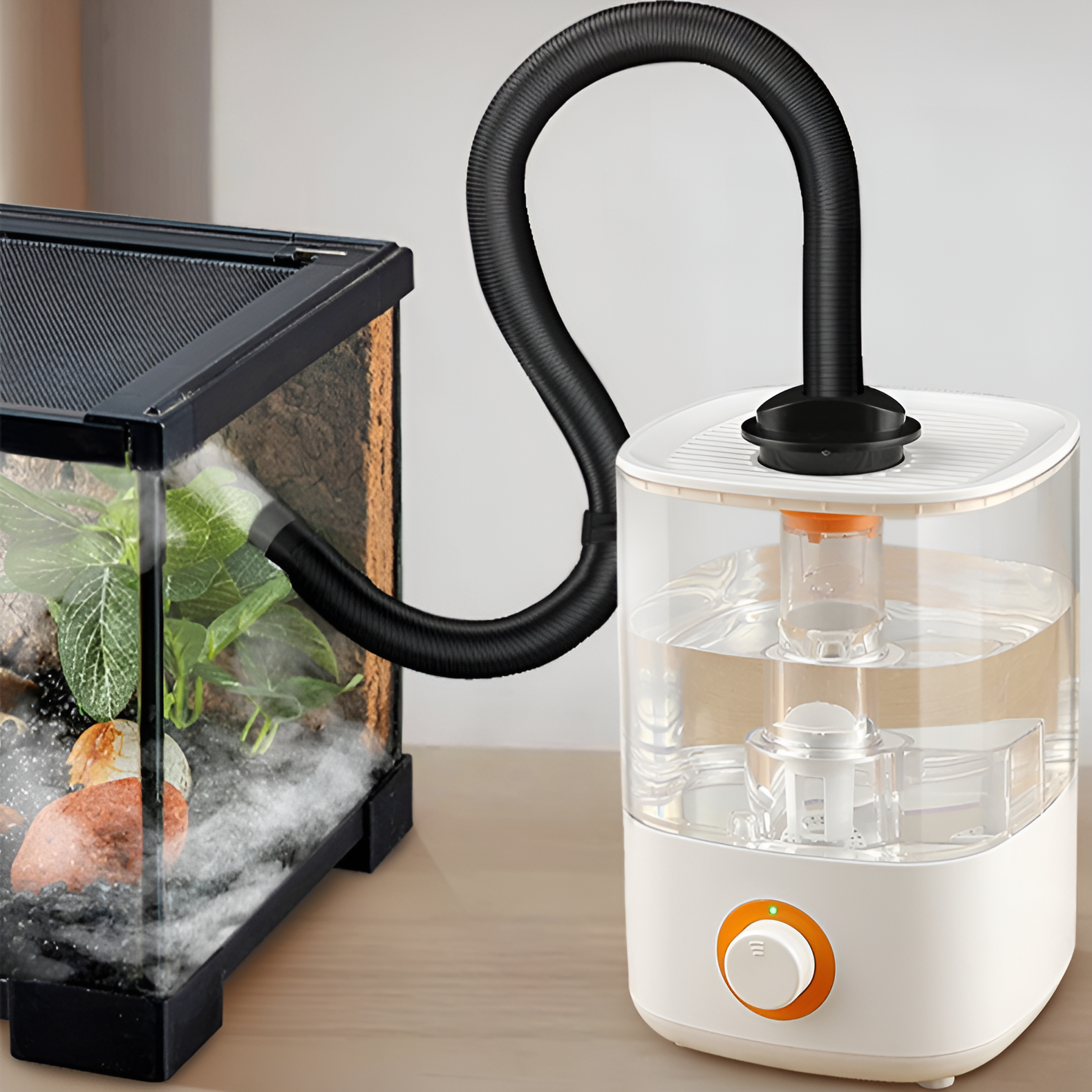 爬虫類用チューブ付き加湿器