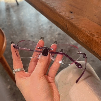 Polygonal Lens Senior Glasses