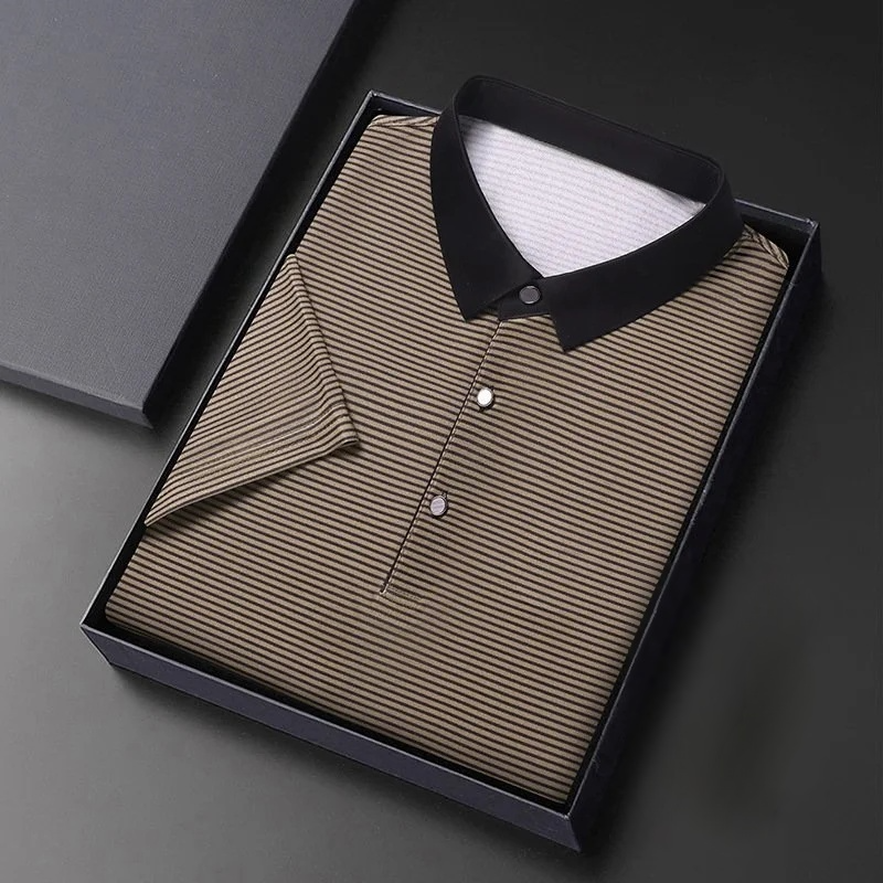 편안한 착용감의 남성 반팔 티셔츠