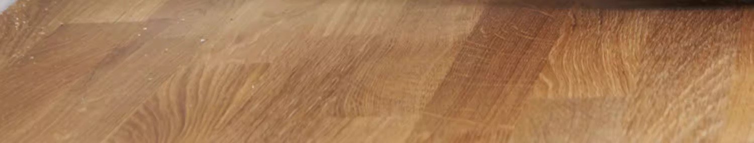 修理現場で活躍するスタイラスペン