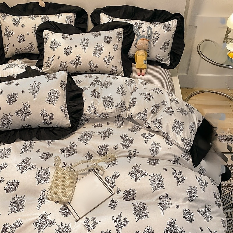 Washed cotton black-edged girl's four-piece suit