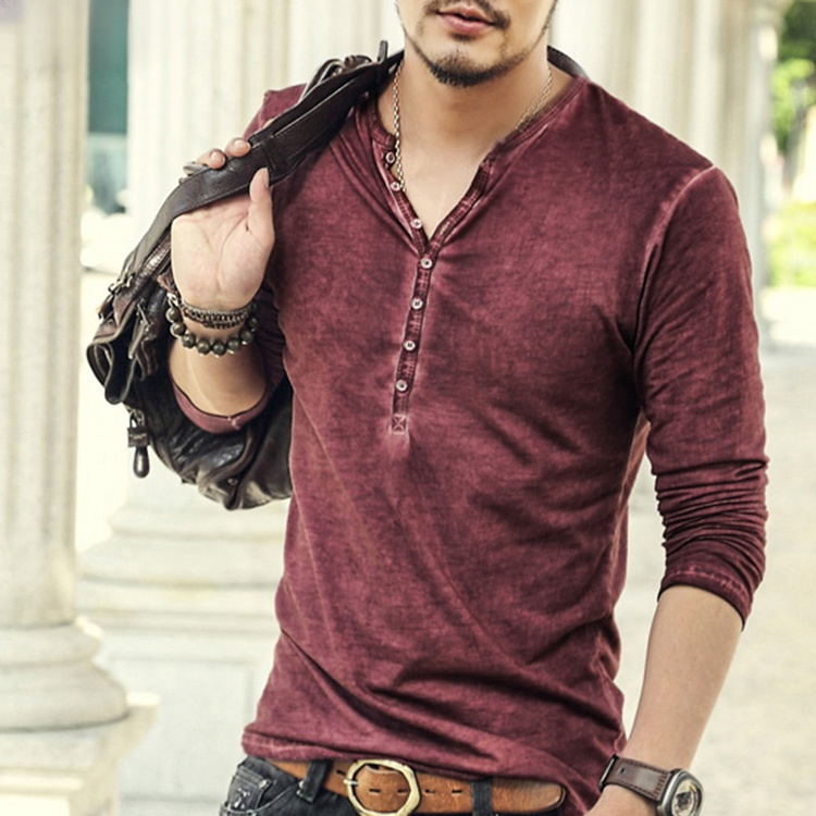 復古なシングルボタンTシャツ