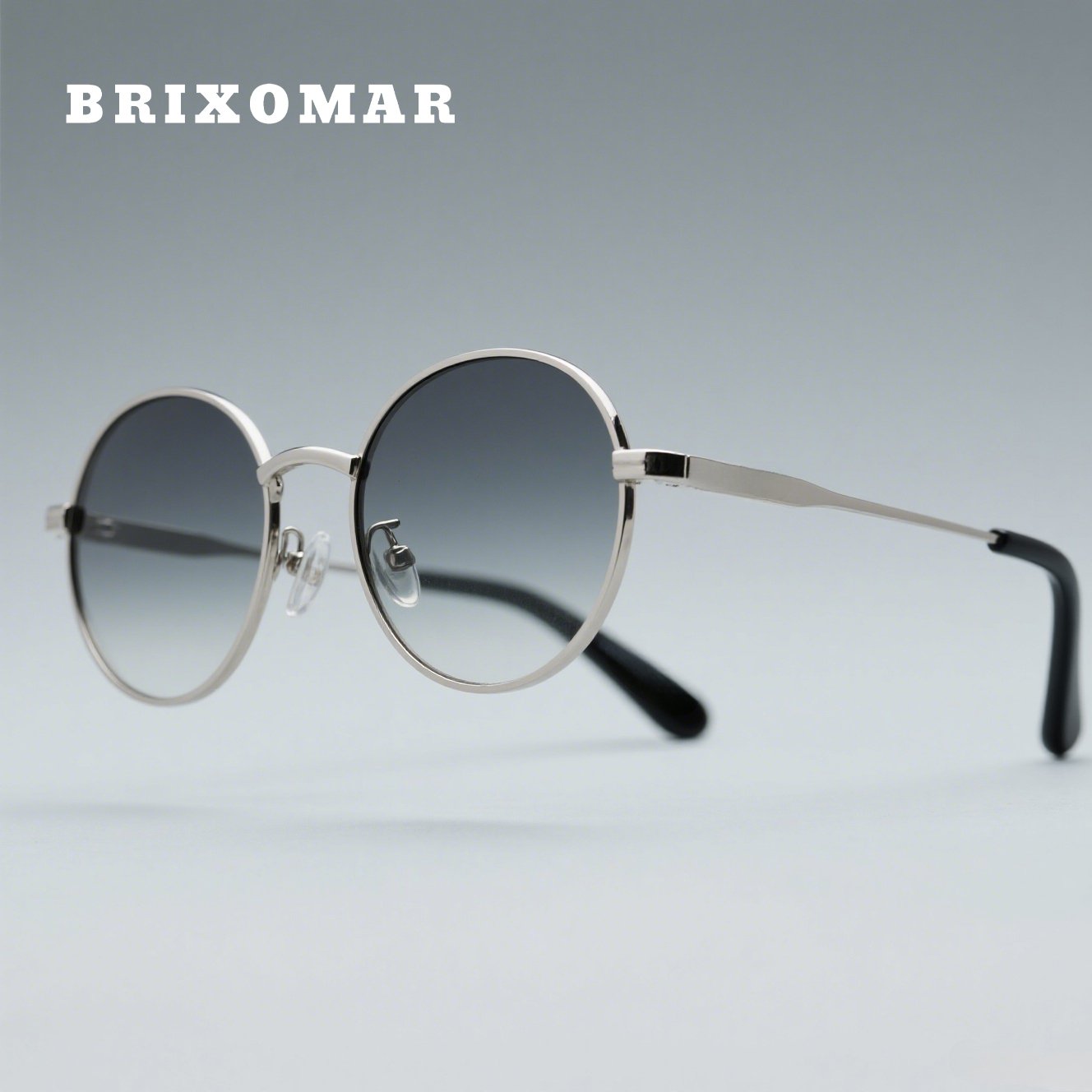 แว่นกันแดดโฟโตโครมิก