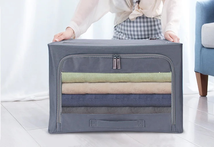 깔끔하게 정리된 옷 수납함