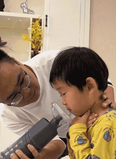 HFH-成人儿童防噎仪窒息急救训练_04-1.gif