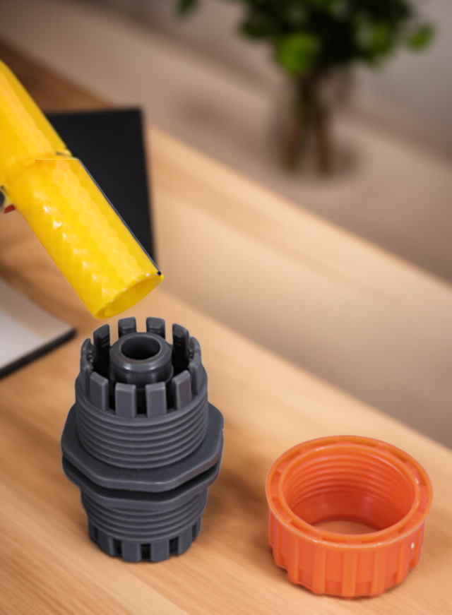 Univerzální přípojka na hadici detailní pohled