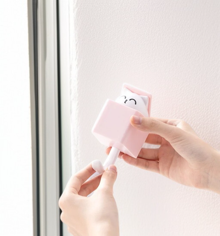 Gancho multiusos para cocina y baño adhesivo