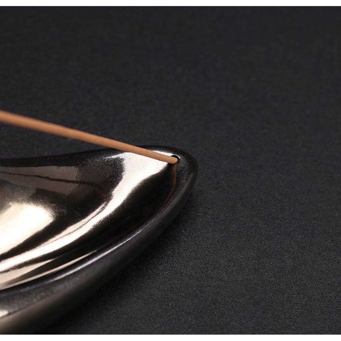 Keramik-Räucherstäbchenhalter-Ornament