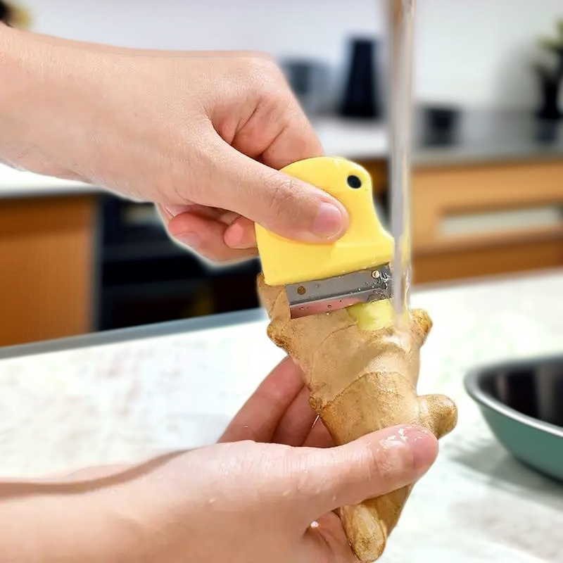 Multi-functional peeler