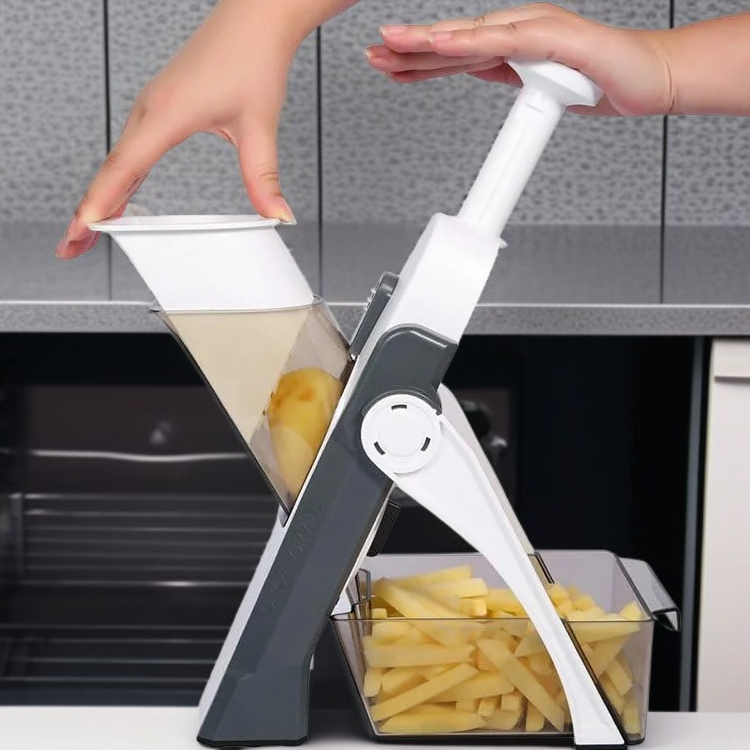 3合1多功能切菜器，輕鬆切割蔬菜，安全調厚家庭用