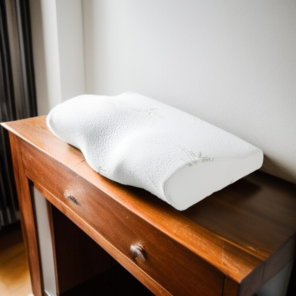 蝶の形をした低反発枕