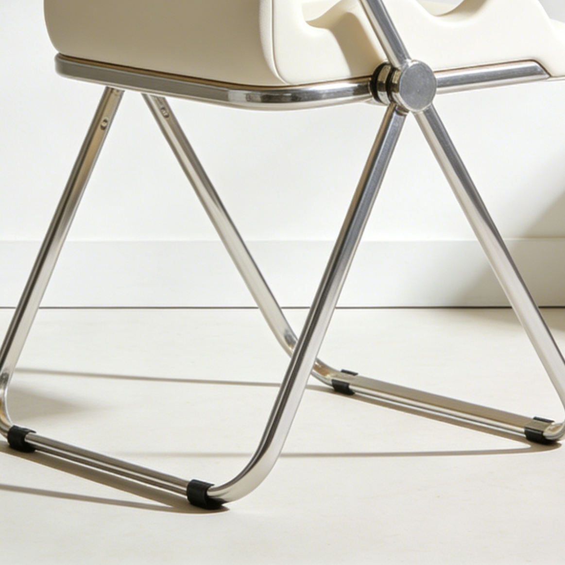 Comfortable Leisure Armchair