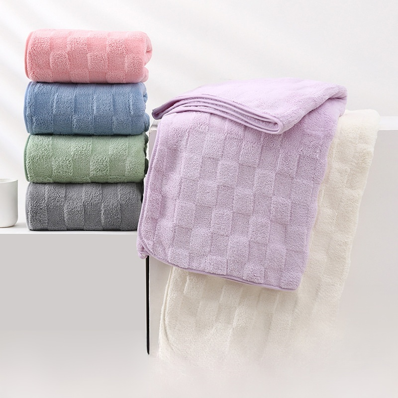 Absorbent Thick Coral Velvet Bath Towel