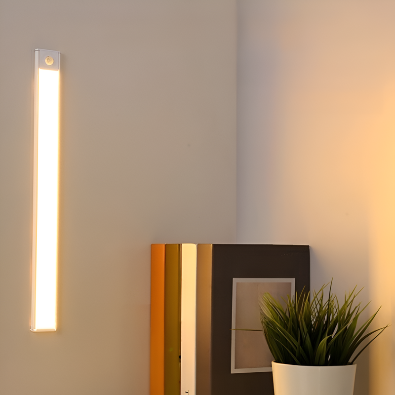 ワードローブとキャビネットのセンサーライト