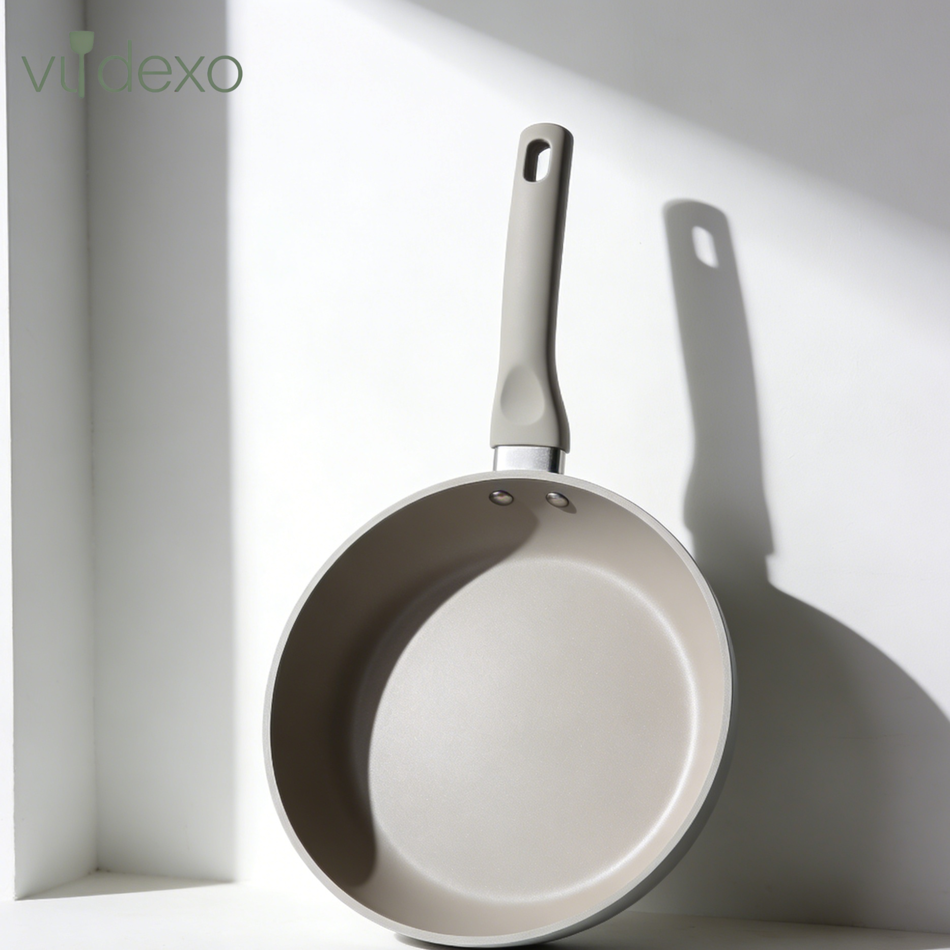 กระทะกันติดออกแบบหนาเพื่อความทนทาน