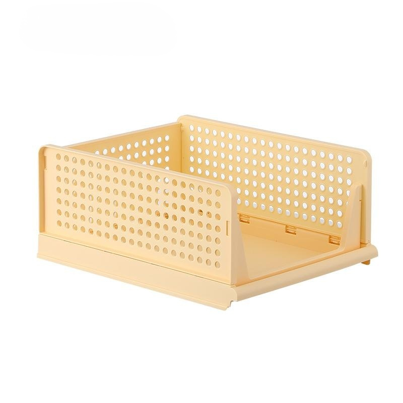 Caja de plástico para guardar ropa