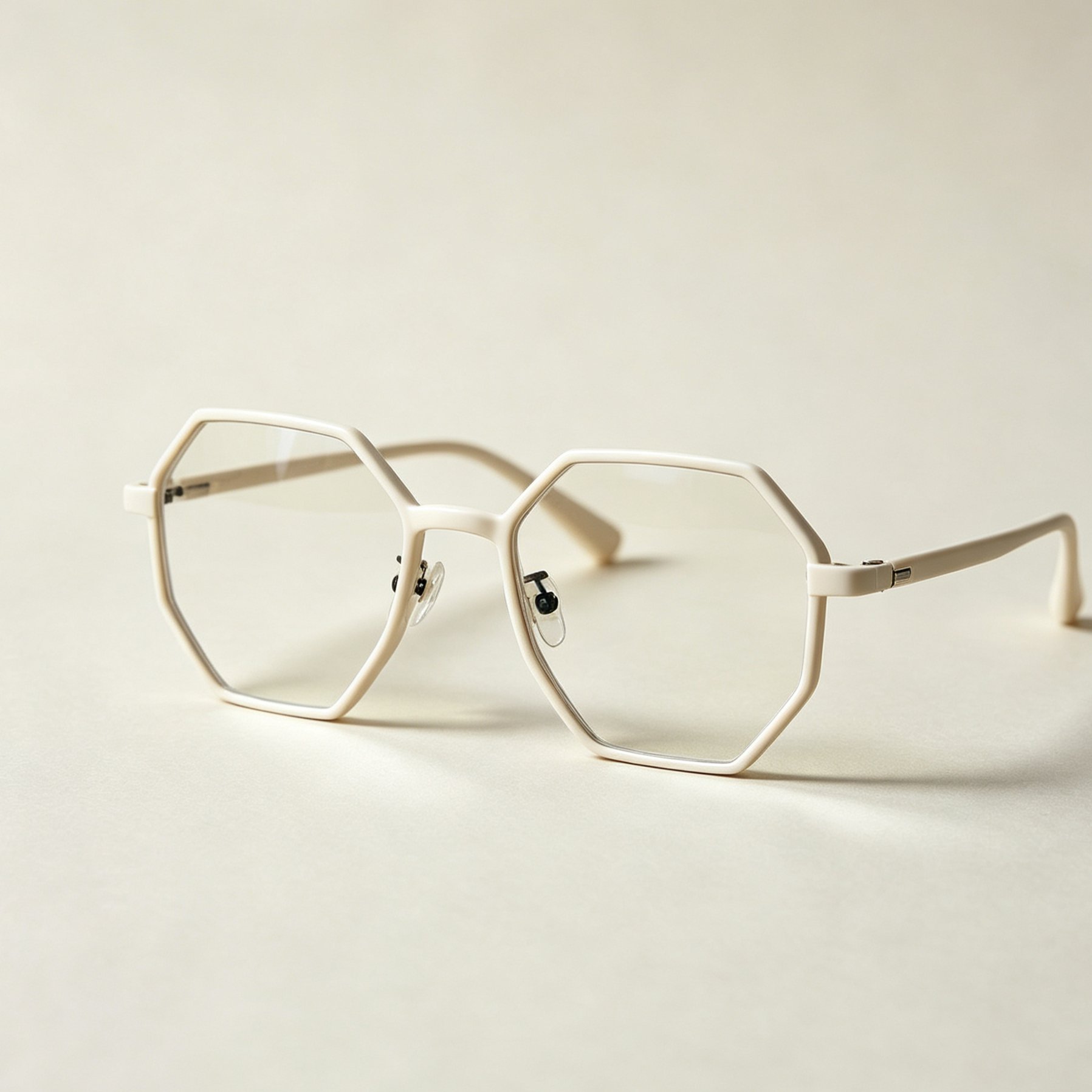 Side angle of geometric rhombus eyeglass frames