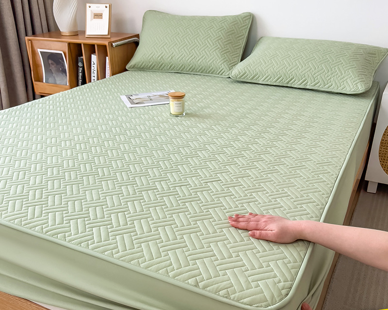 ผ้าปูที่นอนแบบรัดมุมทำจากผ้าฟลีซนม