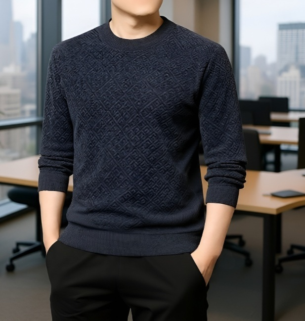 여러 컬러의 남성 기모 니트 진열