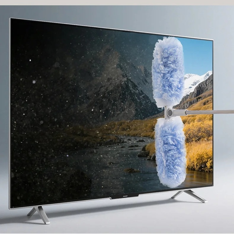 Plumero extensible alcanzando lugares altos