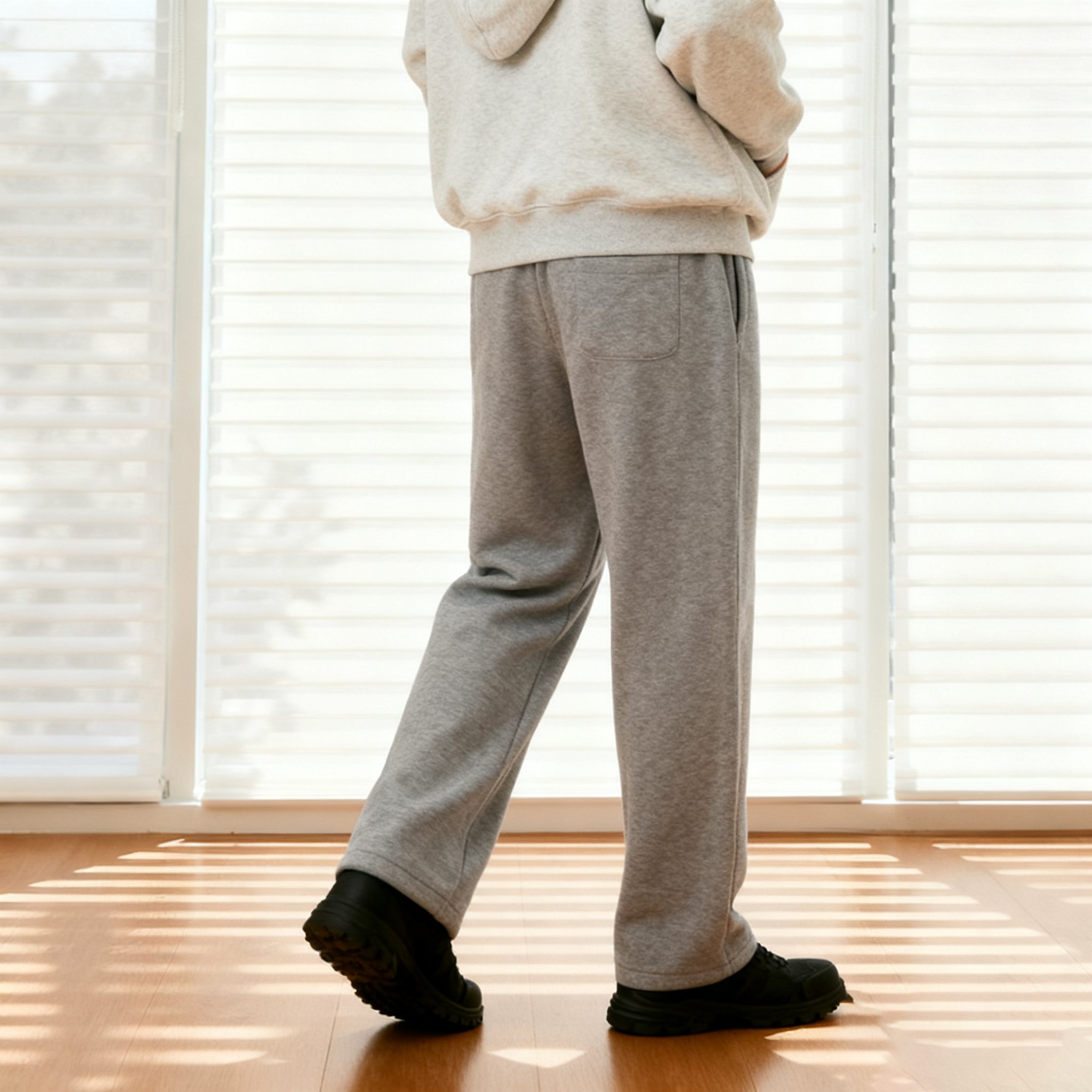 メンズスポーツパンツ 正面デザイン