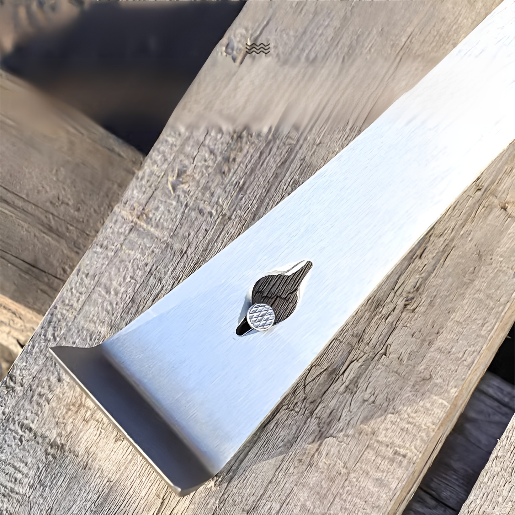 Multifunktionaler Edelstahl Brecheisen-Schaber für Holztürmontage