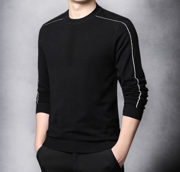 남성 터틀넥 스웨터 소재 확대 이미지