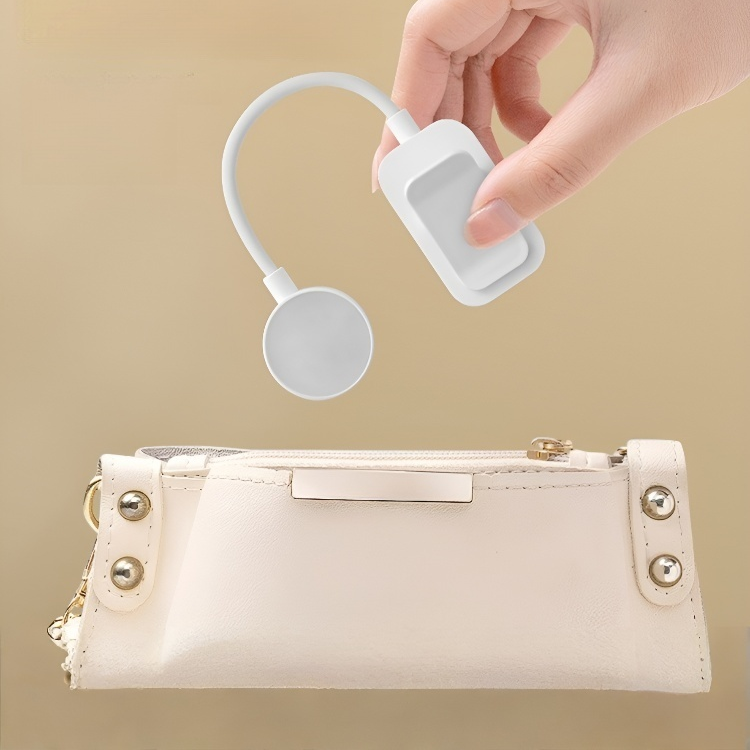 目を保護する読書用クリップランプ