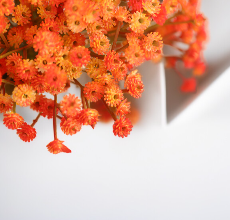 Centros de mesa con flores artificiales modernas