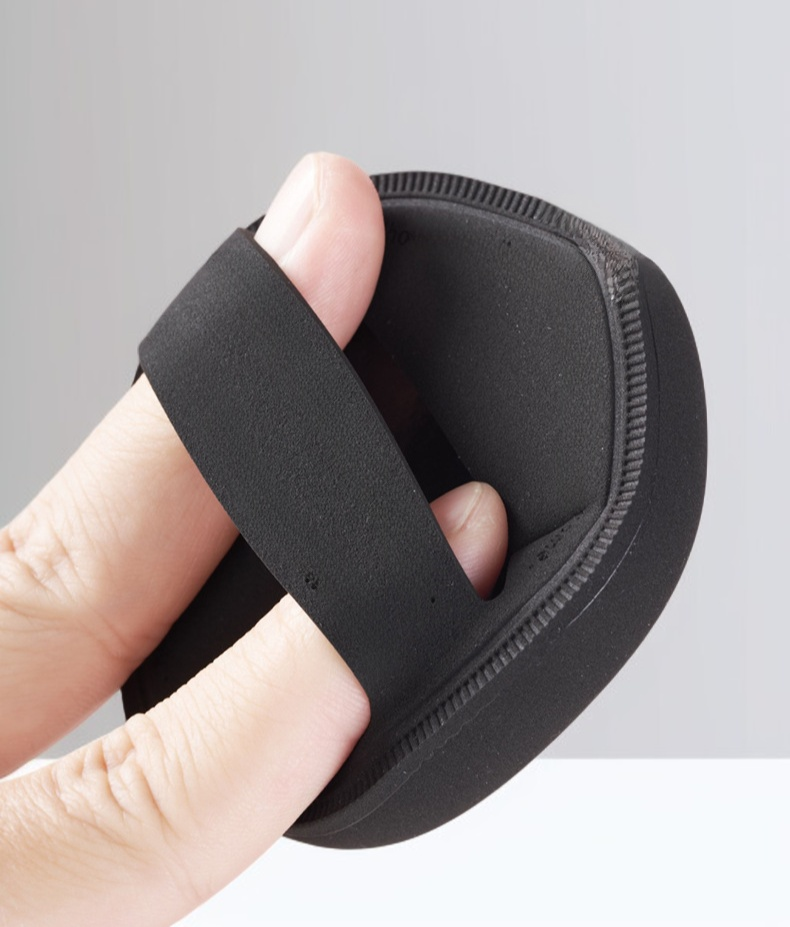 파운데이션 사용에 적합한 메이크업 퍼프