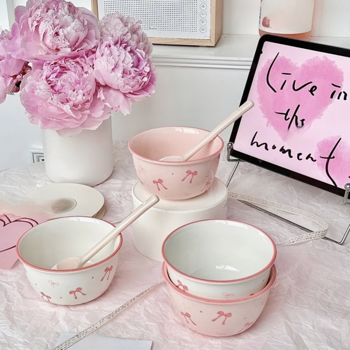 Elegant Ceramic Tableware Set – 4 Pieces