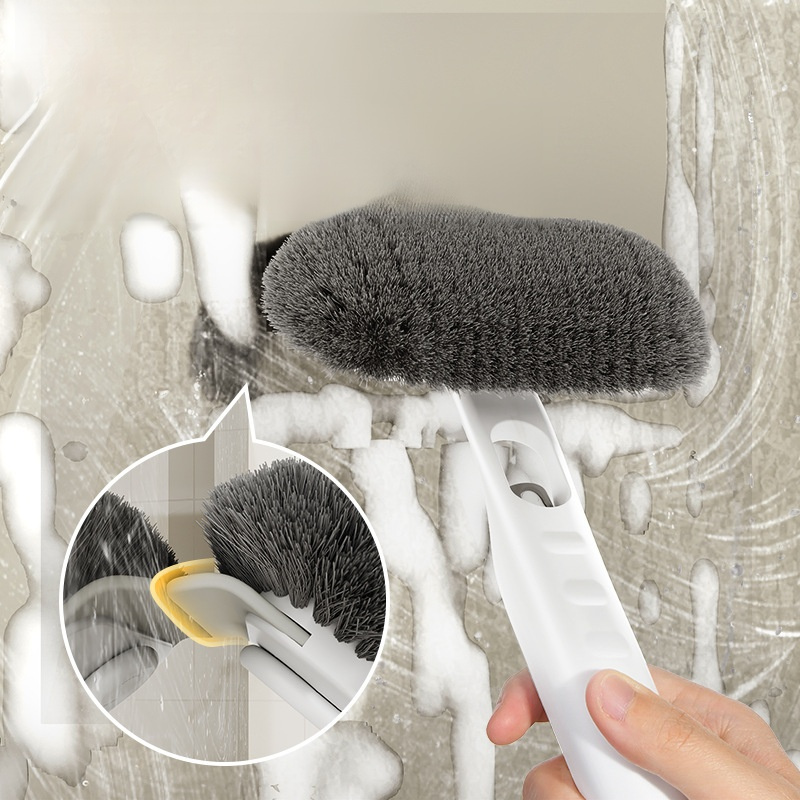 Reinigungsbürste mit weichen Borsten