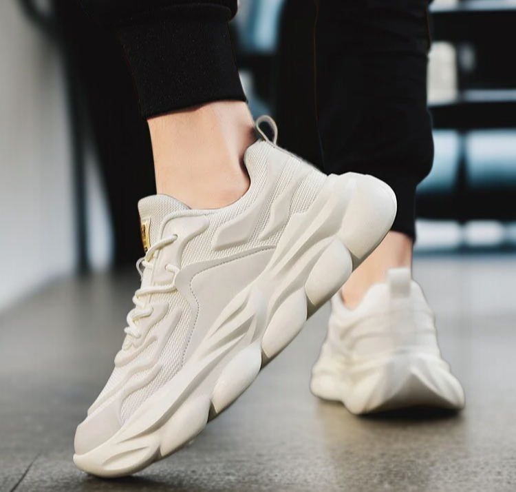 新しいオールマッチメンズシューズ、春  のカジュアルランニングシューズ、スポーツシューズ、通気性のあるメンズスポーツシューズ、軽量厚底スポーツシューズ、身長を高く見せるトレンドのダッドシューズ