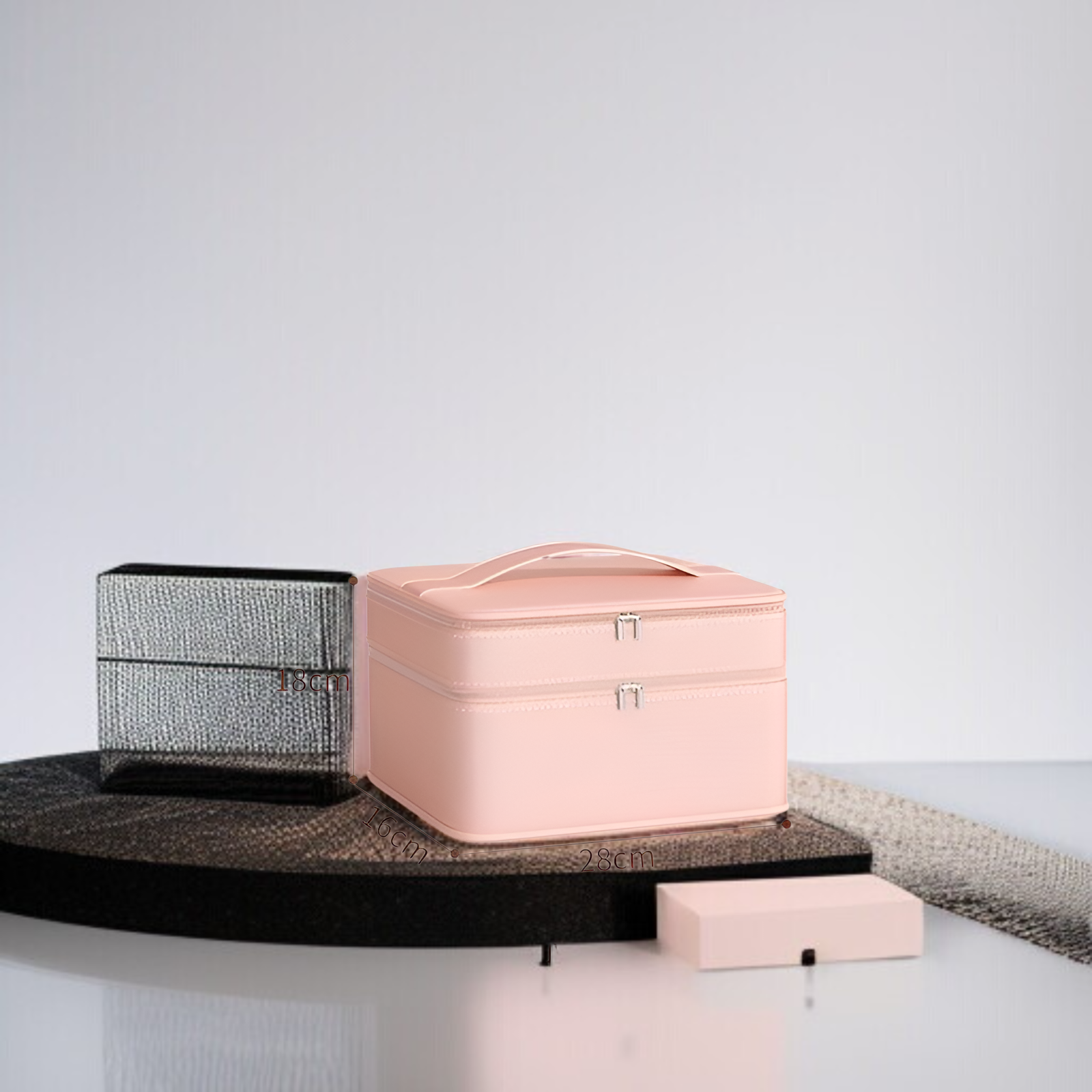 깔끔하게 정리된 휴대용 수납 가방