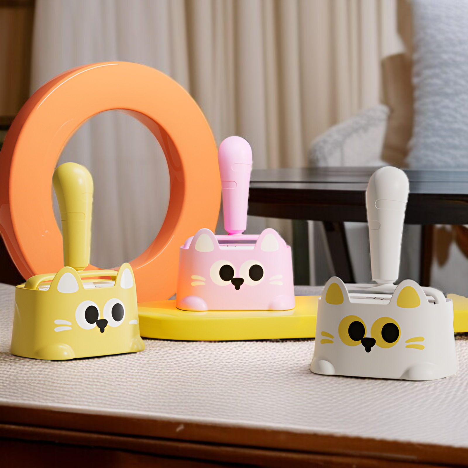 新しい漫画猫の毛取りセット、交換用引き裂き可能なローラー衣類付き、パパ猫の毛取り