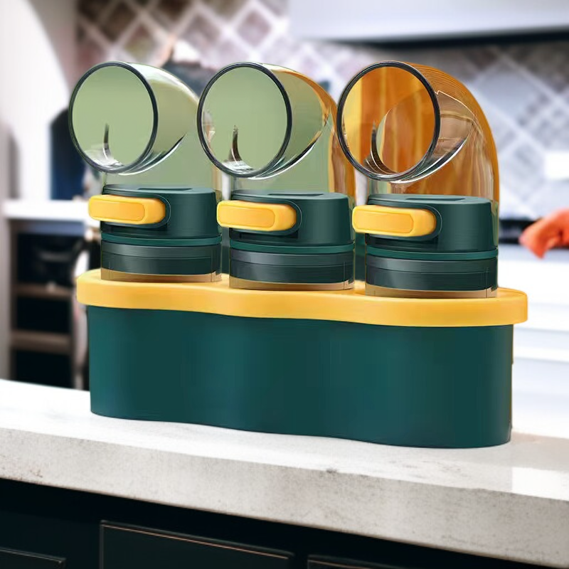 Botella dosificadora de sal