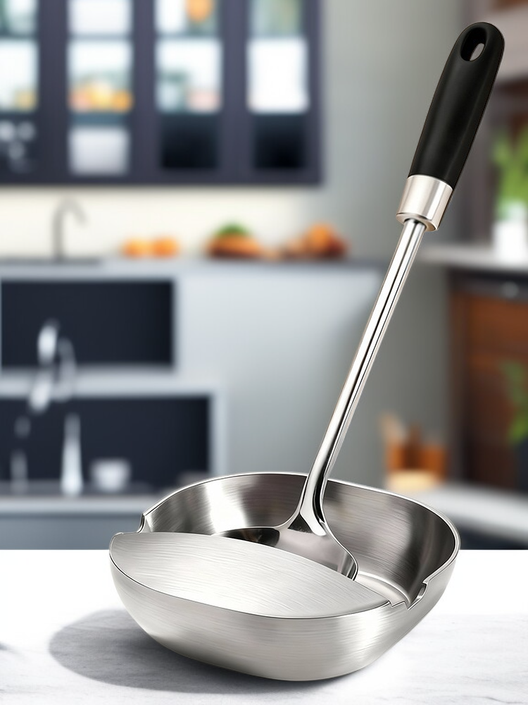 Modern utensil holder for spoons and spatulas